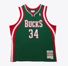 Load image into Gallery viewer, Men's Mitchell & Ness Giannis Antetokounmpo Milwaukee Bucks Green NBA Hardwood Classics Swingman Jersey