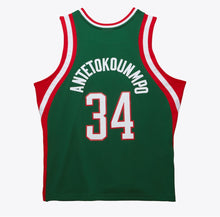 Load image into Gallery viewer, Men's Mitchell & Ness Giannis Antetokounmpo Milwaukee Bucks Green NBA Hardwood Classics Swingman Jersey