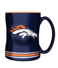 Load image into Gallery viewer, NFL Sculpted Team Logo 14oz Mug
