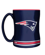 Load image into Gallery viewer, NFL Sculpted Team Logo 14oz Mug