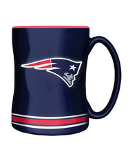 Load image into Gallery viewer, NFL Sculpted Team Logo 14oz Mug