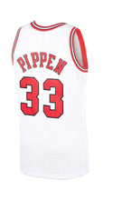 Load image into Gallery viewer, Men’s Mitchell & Ness Scottie Pippen Chicago Bulls White NBA Hardwood Classics Swingman Jersey