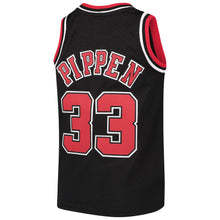 Load image into Gallery viewer, Men’s Mitchell & Ness Scottie Pippen Chicago Bulls Black NBA Hardwood Classics Swingman Jersey