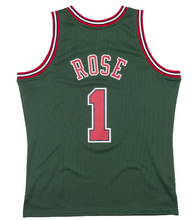 Load image into Gallery viewer, Men's Mitchell & Ness Derrick Rose Chicago Bulls Green NBA Hardwood Classics Swingman Jersey