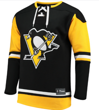 Load image into Gallery viewer, Pittsburgh Penguins Fanatics  Black Lace-up Sweater

