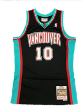 Load image into Gallery viewer, Men's Mitchell & Ness Mike Bibby Vancouver Grizzlies Black NBA Hardwood Classics Swingman Jersey