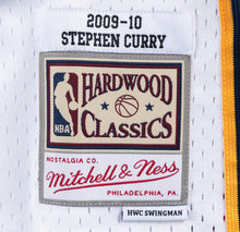 Load image into Gallery viewer, Men&#39;s Mitchell &amp; Ness Stephen Curry Golden State Warriors White NBA Hardwood Classics Swingman Jersey
