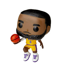 Load image into Gallery viewer, LOS ANGELES LAKERS LEBRON JAMES NBA LEGEND FUNKO POP! VINYL
