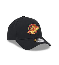 Load image into Gallery viewer, Vancouver Canucks New Era 9FORTY A-Frame Black Snapback NHL Adustable Hat
