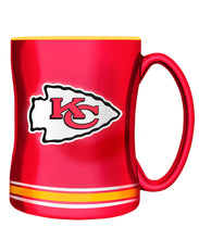 Load image into Gallery viewer, NFL Sculpted Team Logo 14oz Mug
