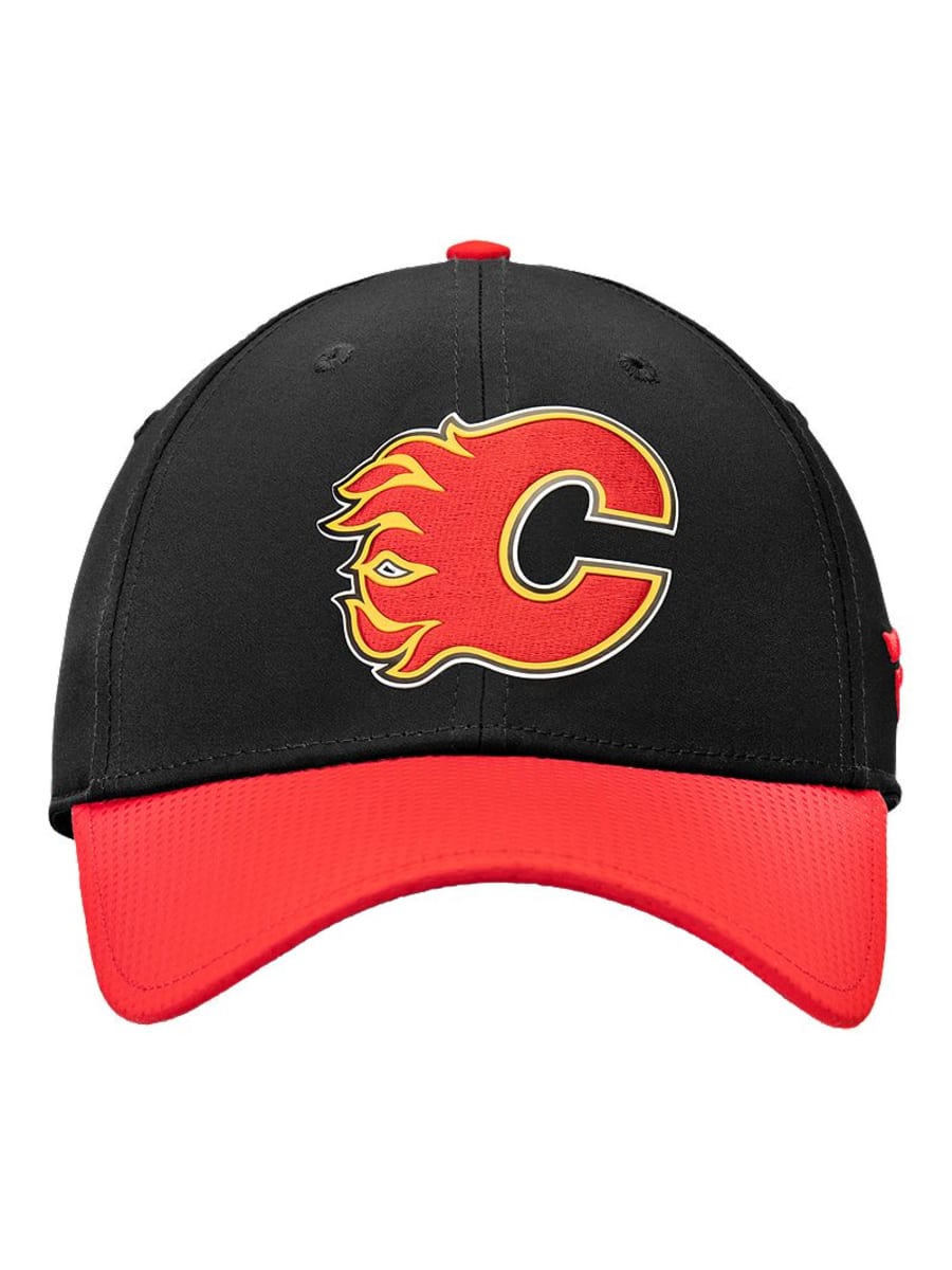 Calgary Flames 2019 Flex Fit Fanatics Cap