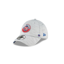 Load image into Gallery viewer, New York Giants New Era Sideline Cap
