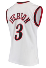Load image into Gallery viewer, Men&#39;s Mitchell &amp; Ness Allen Iverson Philadelphia 76ers White NBA Hardwood Classics Swingman Jersey
