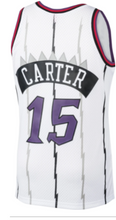 Load image into Gallery viewer, Men&#39;s Mitchell &amp; Ness Vince Carter Toronto Raptors White NBA Hardwood Classics Swingman Jersey
