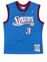 Load image into Gallery viewer, Men&#39;s Mitchell &amp; Ness Allen Iverson Philadelphia 76ers Blue NBA Hardwood Classics Swingman Jersey
