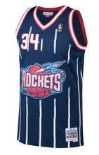 Load image into Gallery viewer, Men&#39;s Houston Rockets Hakeem Olajuwon Mitchell &amp; Ness Blue 1996-97 Hardwood Classics Swingman Jersey
