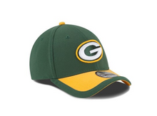 Load image into Gallery viewer, Green Bay Packers 2015 Sideline Men&#39;s 39THIRTY cap
