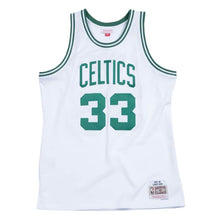 Load image into Gallery viewer, Men&#39;s Mitchell &amp; Ness Larry Bird Boston Celtics White NBA Hardwood Classics Swingman Jersey
